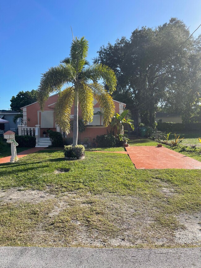 property at 3430 Oak Ave