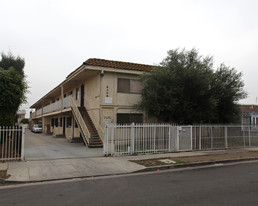 6308 Brynhurst Ave Apartamentos