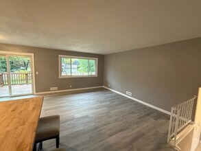 244 150th St W in Apple Valley, MN - Building Photo - Building Photo
