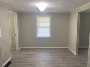 5555 Russell Ave in Eastman, GA - Building Photo - Building Photo