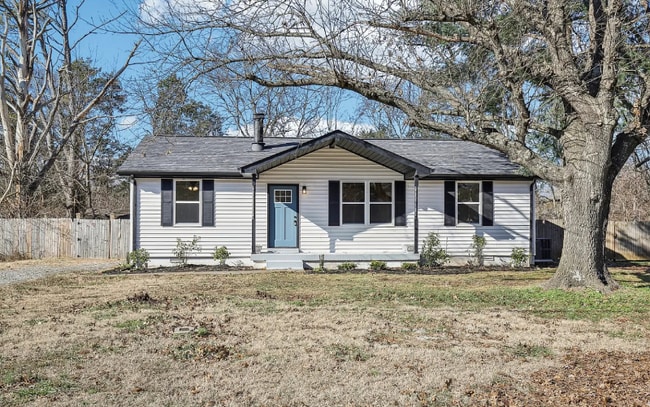 property at 109 Rosswood Dr