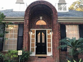 8114 Brighton Pl Ct in Houston, TX - Building Photo - Building Photo