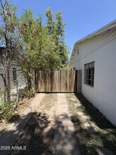 220 E 14th St in Tempe, AZ - Building Photo - Building Photo