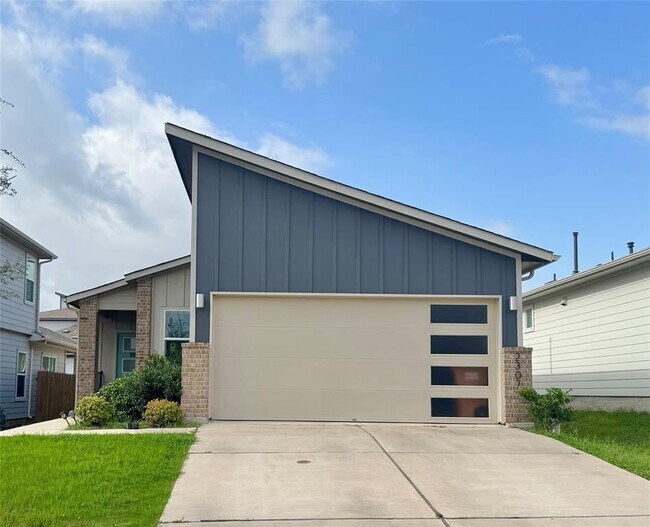 property at 2307 Langdale Ln