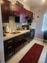 7500 NW 4th Pl in Margate, FL - Building Photo - Building Photo