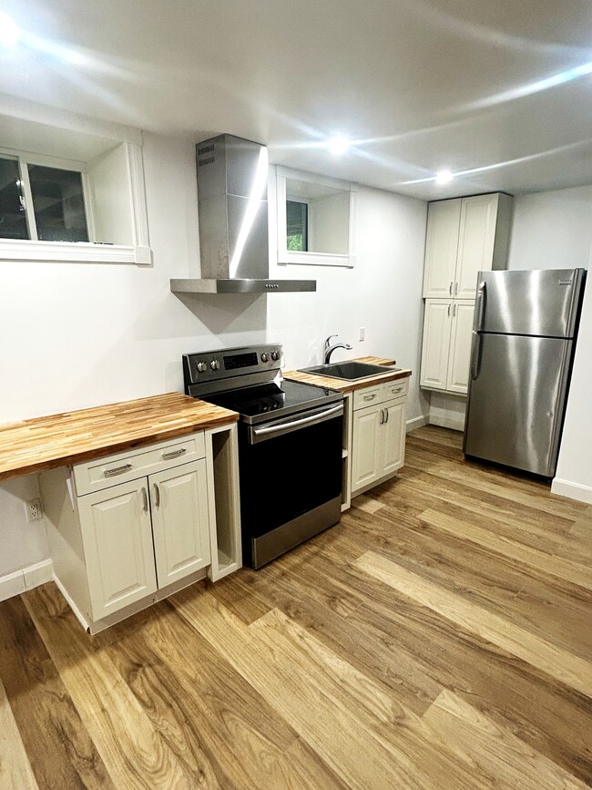 property at 3925 Concession Rd 12