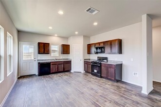 274 Jade St in Maxwell, TX - Building Photo - Building Photo
