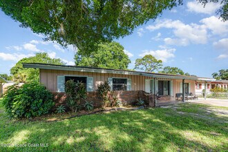 935 S Varr Ave in Rockledge, FL - Building Photo - Building Photo