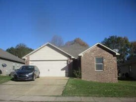 312 W School St in Brookland, AR - Building Photo