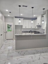 1399 W 2nd St in Tyler, TX - Building Photo - Building Photo