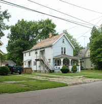 610 Belmont St NW in Warren, OH - Foto de edificio - Building Photo