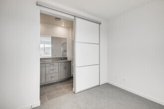 10482 San Diego Mission Rd in San Diego, CA - Building Photo - Building Photo