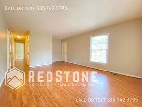 330 Doggett Dr in Graham, NC - Building Photo - Building Photo