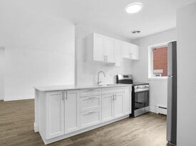 69 Cartwright St in London, ON - Building Photo