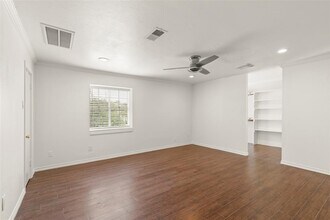 2229 Mimosa Dr in Houston, TX - Building Photo - Building Photo