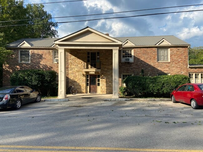 212 Westwood Dr, Unit Apt#6