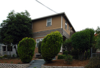 666 S 5th St in San Jose, CA - Building Photo - Building Photo