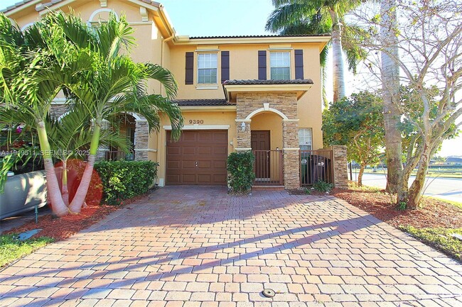 9390 SW 222nd Way in Cutler Bay, FL - Building Photo - Building Photo