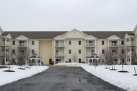 Garden Gate Senior Apartments in Buffalo, NY - Foto de edificio - Building Photo