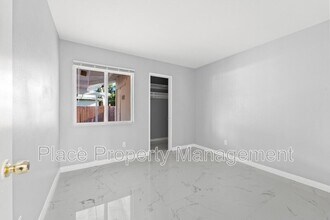 145 Glenhaven Way in Chula Vista, CA - Building Photo - Building Photo