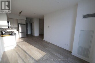 591-P591 Sheppard Ave E in Toronto, ON - Building Photo - Building Photo