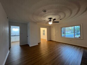 545 Louisa St in Norfolk, VA - Building Photo - Building Photo