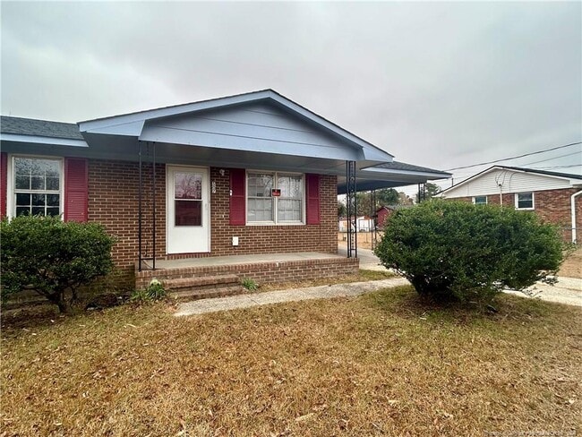 507 Oakdale Gin Rd in Raeford, NC - Building Photo - Building Photo