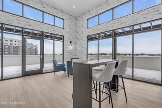 19 Carr Ave in Keansburg, NJ - Foto de edificio - Building Photo