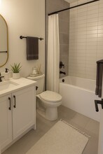 12806-12113 113 Ave NW in Edmonton, AB - Building Photo - Building Photo