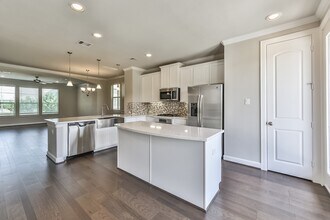 10828 Brittmoore Oaks Pl in Houston, TX - Building Photo - Building Photo