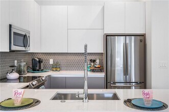 1155 Custer Ave SE in Atlanta, GA - Building Photo - Building Photo