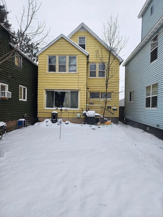 218 2nd St N in Virginia, MN - Building Photo