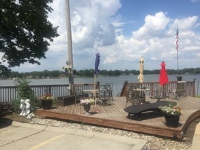 Lakeside Apartments in Belleville, MI - Building Photo - Building Photo