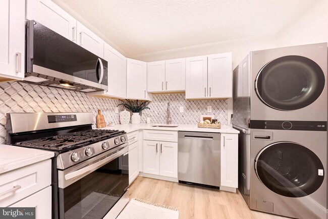 property at 3705 S George Mason Dr