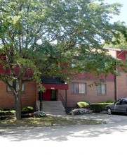 Ebonhurst Apartments in Allison Park, PA - Foto de edificio - Building Photo