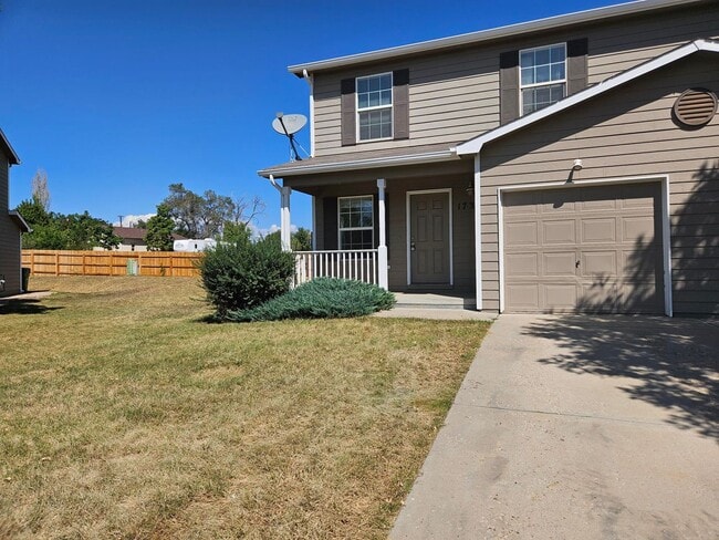 property at 1739 Rowan Ln