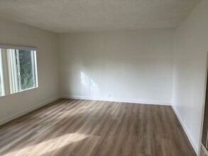 1212 Huntington St in Huntington Beach, CA - Building Photo - Building Photo