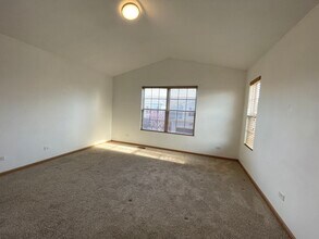 2717 Kendall Crossing in Johnsburg, IL - Building Photo - Building Photo