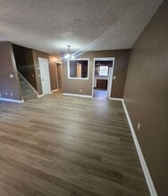 5609 Woodgate Cir in Anniston, AL - Building Photo - Building Photo