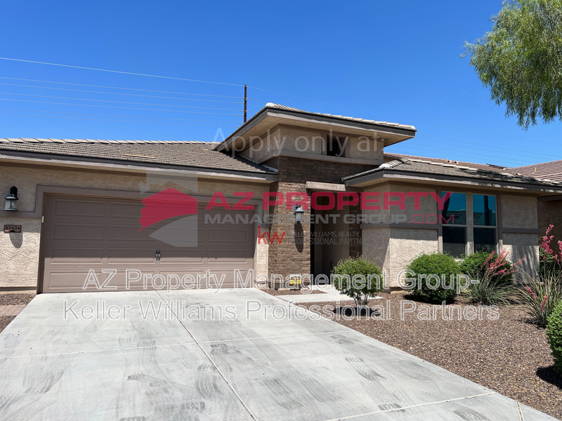 43434 N Hudson Trail in New River, AZ - Foto de edificio