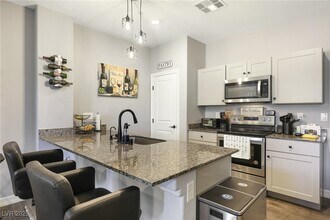 4202 Lunar Cyn Ave in North Las Vegas, NV - Building Photo - Building Photo