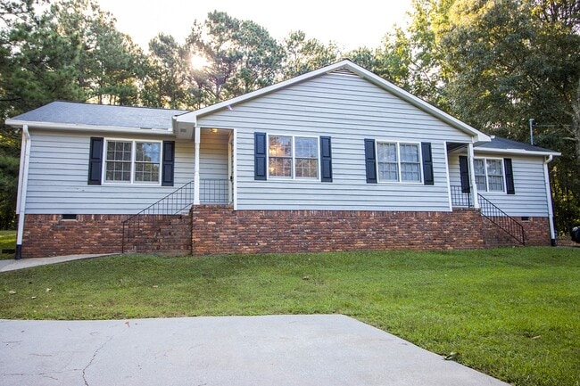 property at 617 Palm St