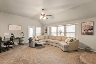 7243 Neblina Dr in Grand Prairie, TX - Building Photo - Building Photo