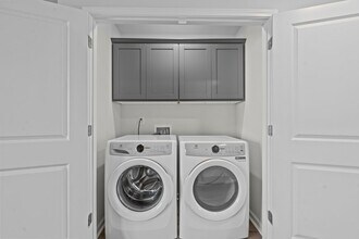 668 Blossom Run in Spartanburg, SC - Building Photo - Building Photo