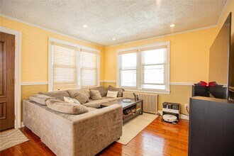 74 Rochester Ave in East Atlantic Beach, NY - Building Photo - Building Photo