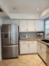 11424 SW 132nd Pl in Miami, FL - Building Photo - Building Photo