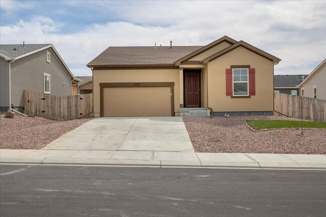 property at 2212 Sunrise Ln