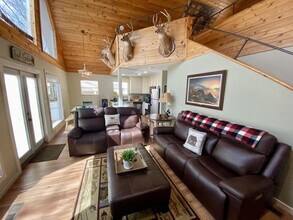 260 Chinkapin Dr S in Pangburn, AR - Building Photo - Building Photo
