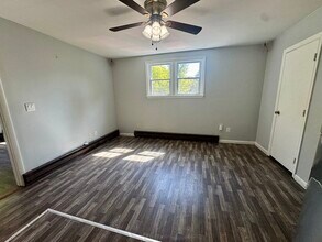 649 East St in Brockton, MA - Foto de edificio - Building Photo