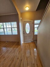 2808 57th Ave Ct E in Fife, WA - Foto de edificio - Building Photo